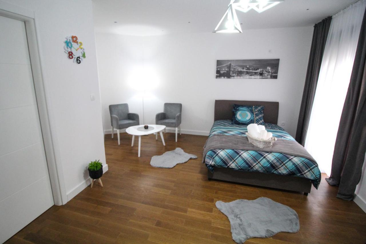 Aria Apartmani Podgorica Eksteriør billede